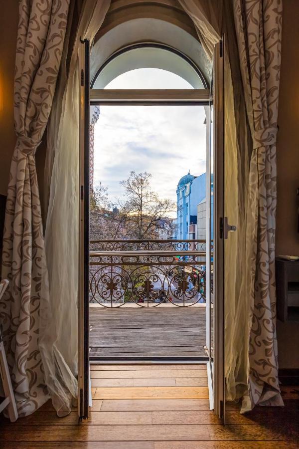 1bd With A Cute Balcony In Kapana By Flat Mаnager *